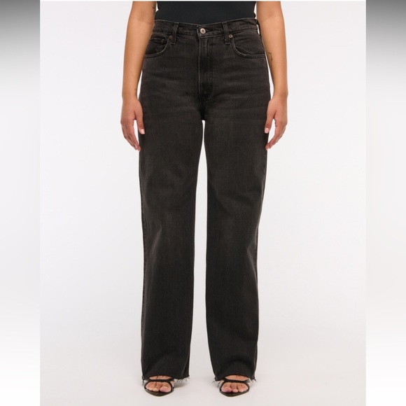 Abercrombie & Fitch Denim - Abercrombie & Fitch, High Rise 90s Relaxed Jean - size 30 (10) extra long